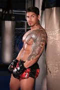 Foto Tentazioni Hot Boys Singapore Pedro Xxxl - 5