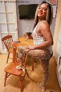Foto Tentazioni Hot Trav Londra Therese Castro - 15