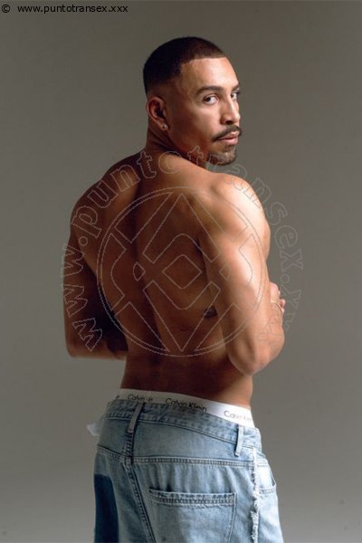 Foto Tentazioni Hot Boy Gilbert  3898273873
